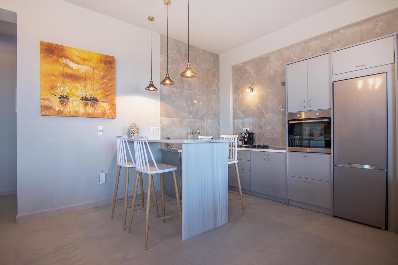 Georgianna'S Suite With Private Pool , 'Greysuite' Kompoi Екстер'єр фото