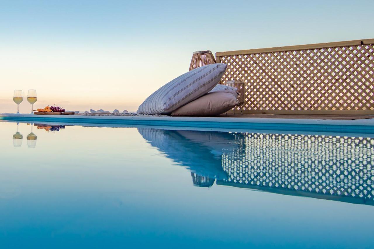 Georgianna'S Suite With Private Pool , 'Greysuite' Kompoi Екстер'єр фото